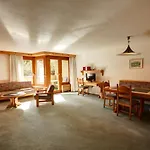 Lägenhet Chesa Munteratsch 1 1 2-zimmerwohnung 309 Typ C *