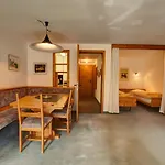 Chesa Munteratsch 1 1 2-zimmerwohnung 309 Typ C Lägenhet Silvaplana
