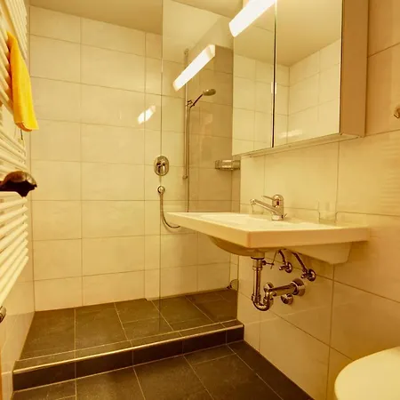 Chesa Munteratsch 1 1 2-zimmerwohnung 309 Typ C *